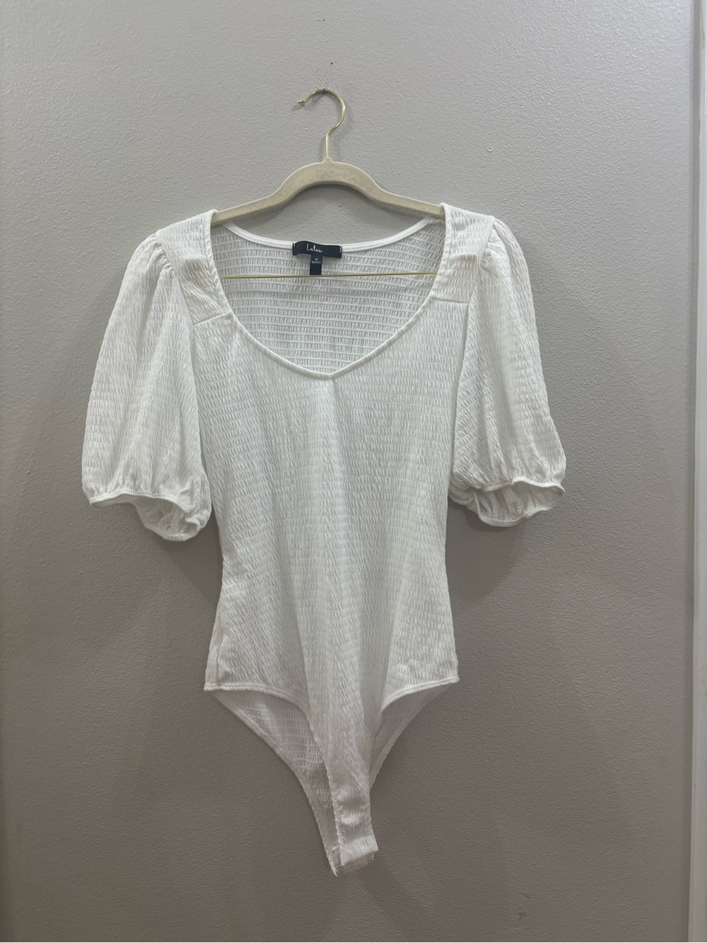 Lulu's White Puff-Sleeve Bodysuit textured shirring medium